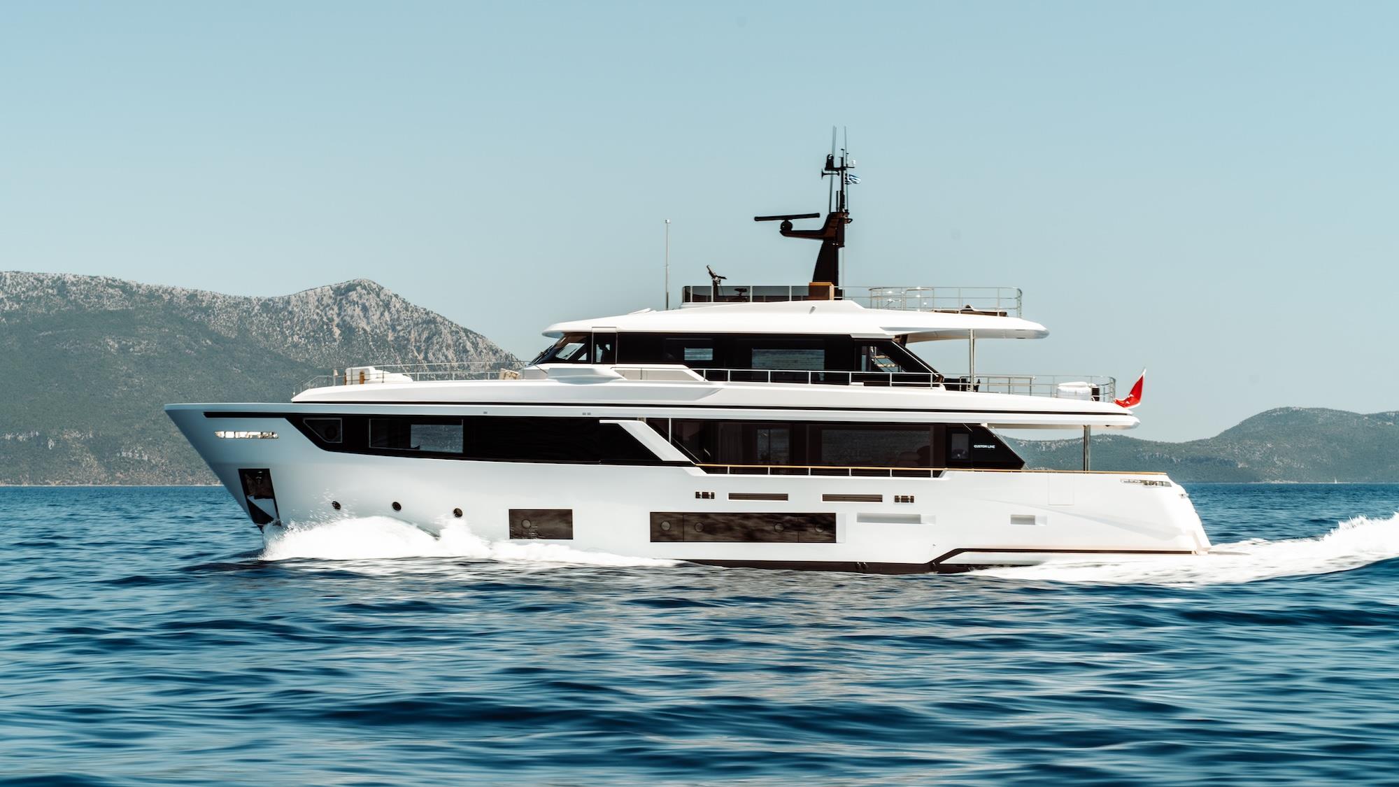 2024 CUSTOM LINE NAVETTA 30 